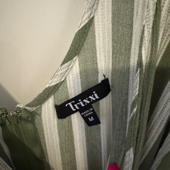 Short Romper - Picture 3 of 7